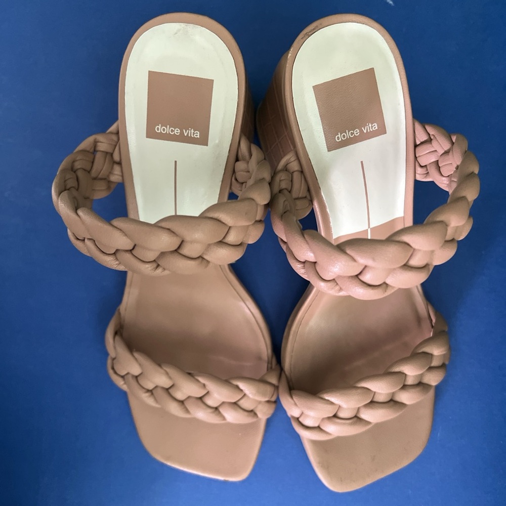 Dolce Vita Tan Braided Block Heel Sandals - Picture 2 of 5